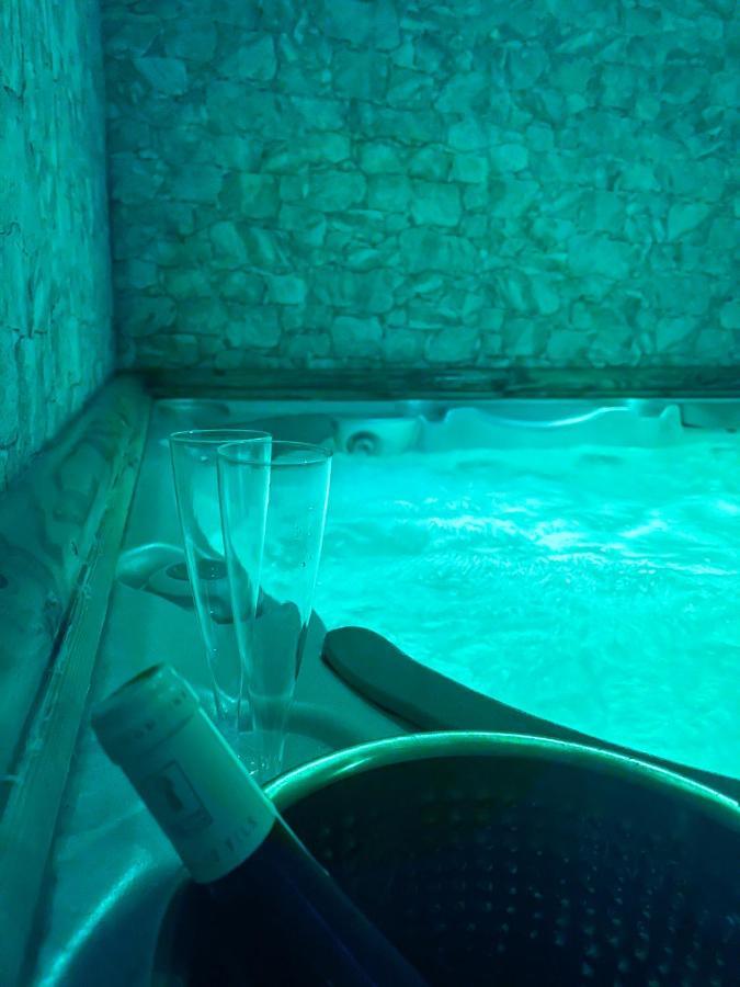 Atmosphere Hotel Λε Ντεζ Αλπ Εξωτερικό φωτογραφία