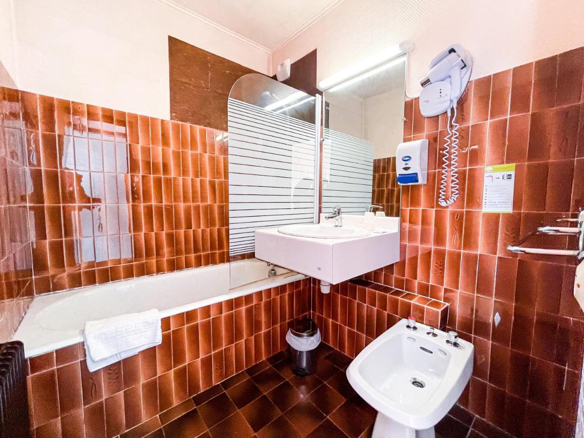 Atmosphere Hotel Λε Ντεζ Αλπ Εξωτερικό φωτογραφία