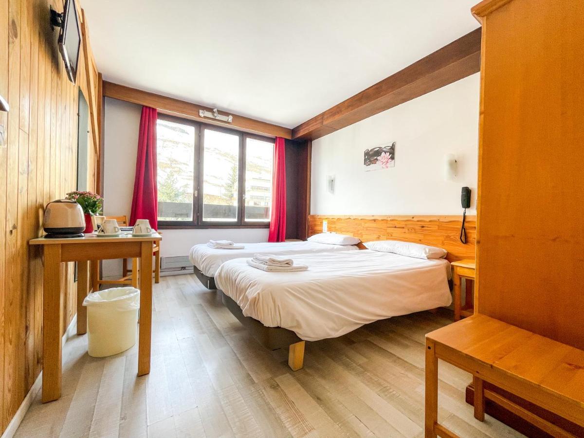 Atmosphere Hotel Λε Ντεζ Αλπ Εξωτερικό φωτογραφία
