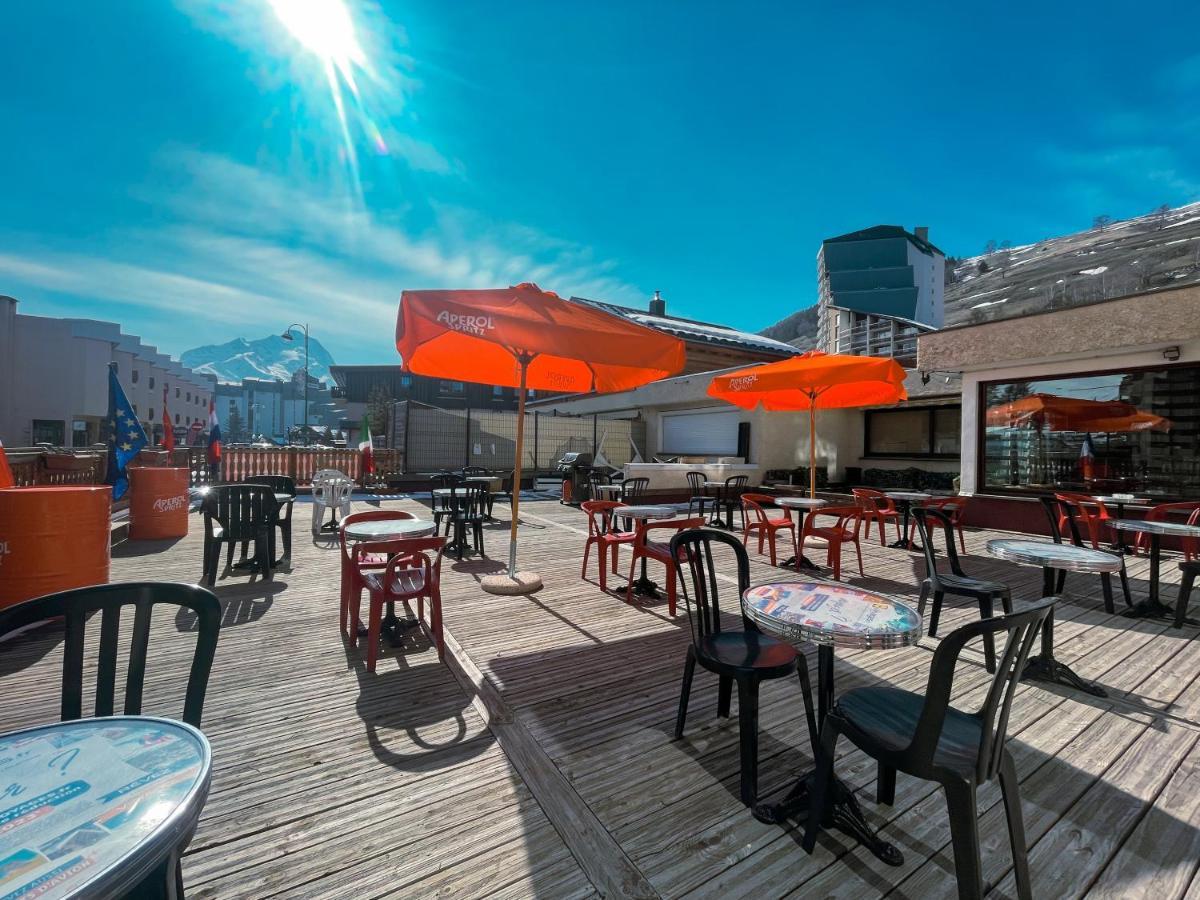 Atmosphere Hotel Λε Ντεζ Αλπ Εξωτερικό φωτογραφία