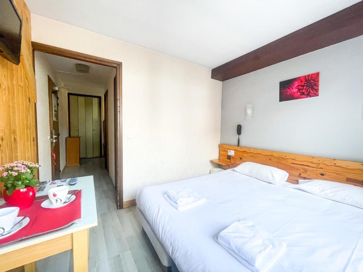 Atmosphere Hotel Λε Ντεζ Αλπ Εξωτερικό φωτογραφία