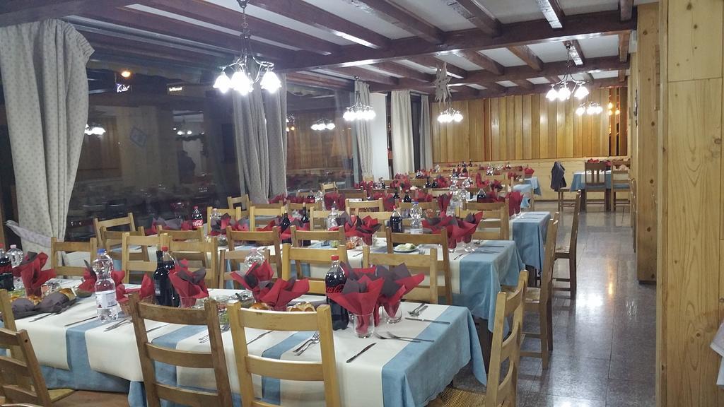 Atmosphere Hotel Λε Ντεζ Αλπ Εξωτερικό φωτογραφία
