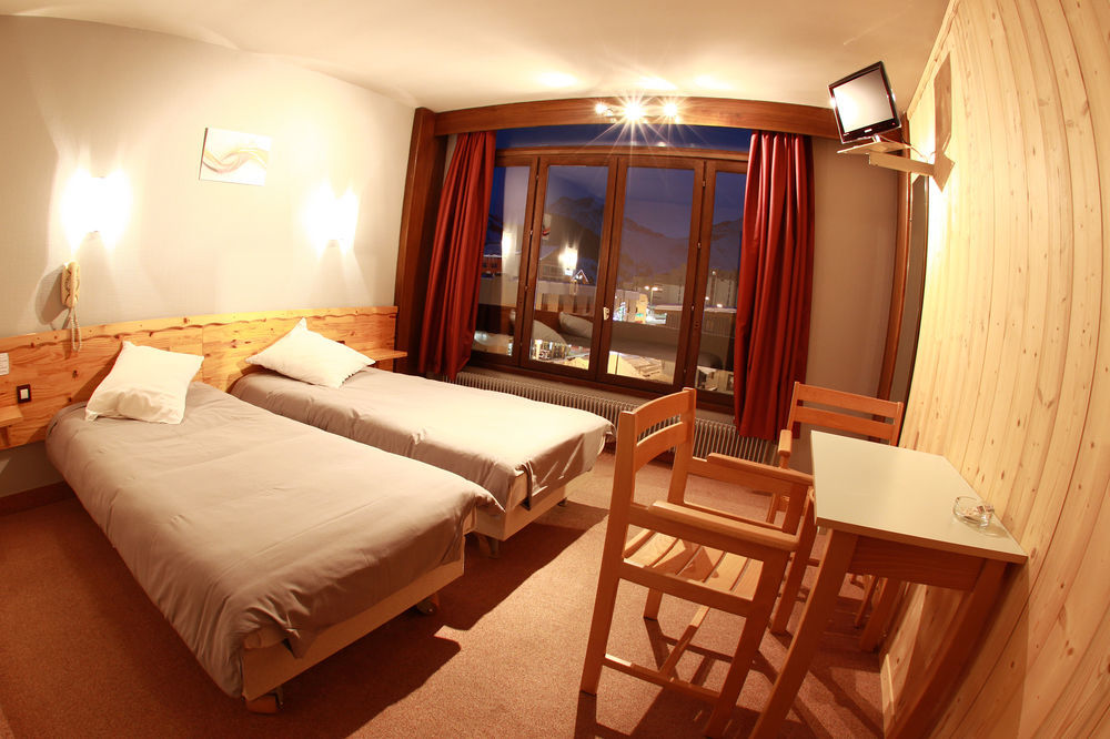 Atmosphere Hotel Λε Ντεζ Αλπ Εξωτερικό φωτογραφία